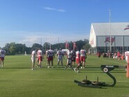 76C651A2-1460-4E26-8153-009121132D3E